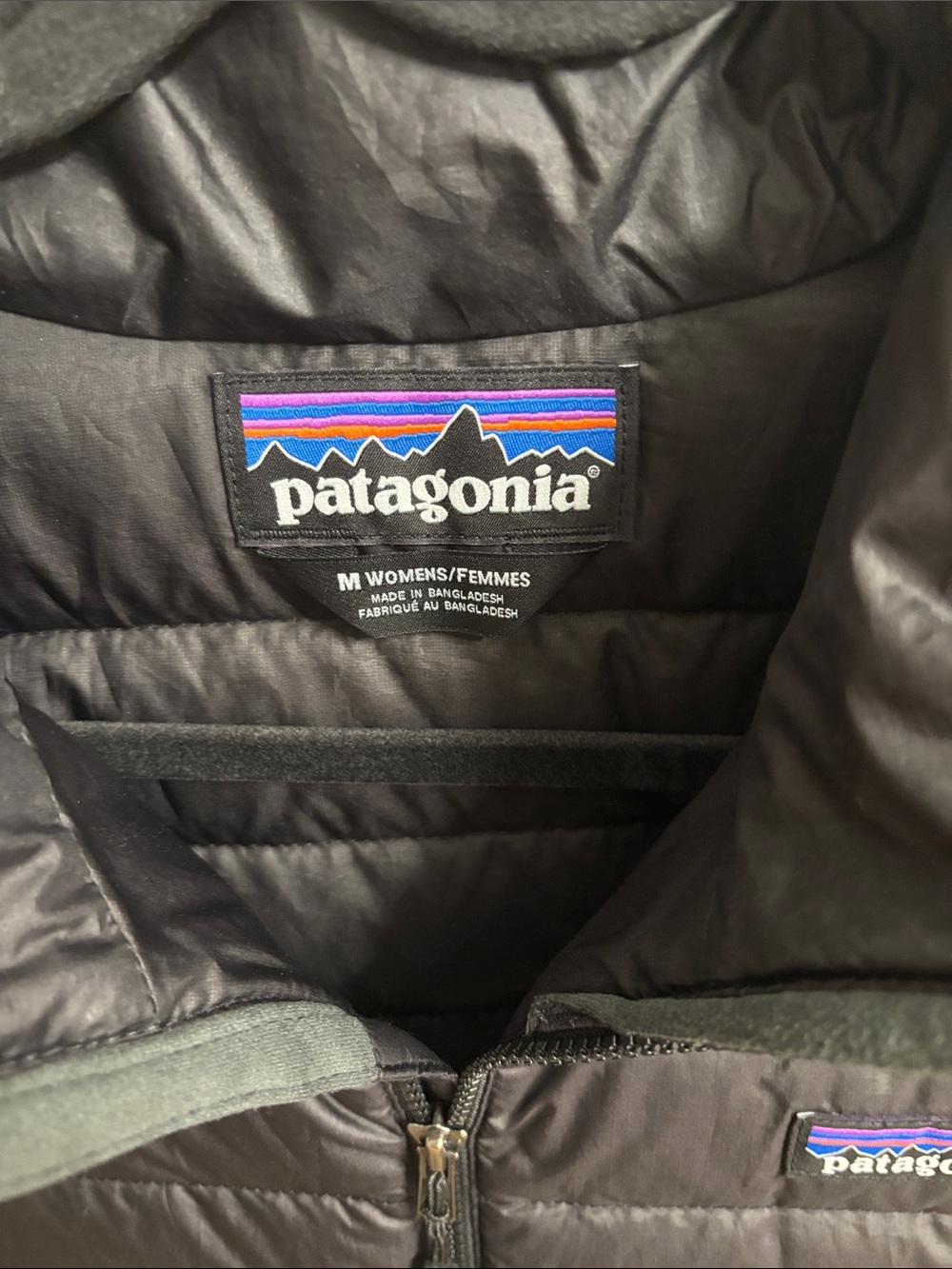 Patagonia Women’s Black Lightweight Insulated Jacket - Picture 3 of 3